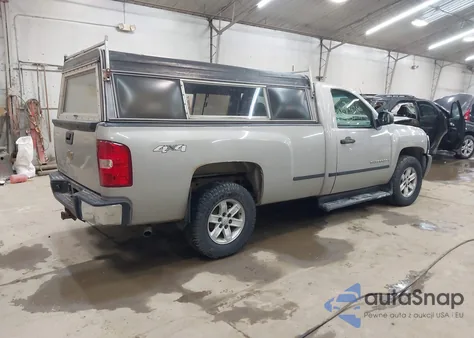 2007 Chevrolet Silverado 1500 Work Truck from USA, damaged, VIN 1GCEK14007Z559036